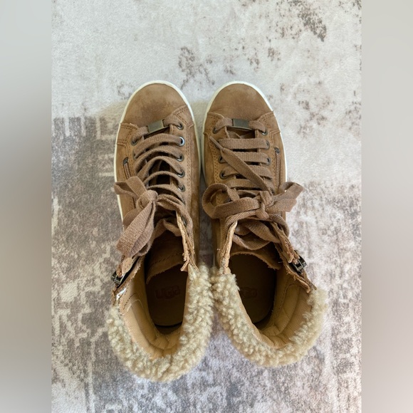 UGG Olive Sneakers in Brown Shearling Trim with Side Zip Size 6.5 - Picture 11 of 14